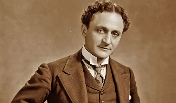 Houdini et Bess&nbsp;: Un amour éternel et un pacte avec l'Au-Delà